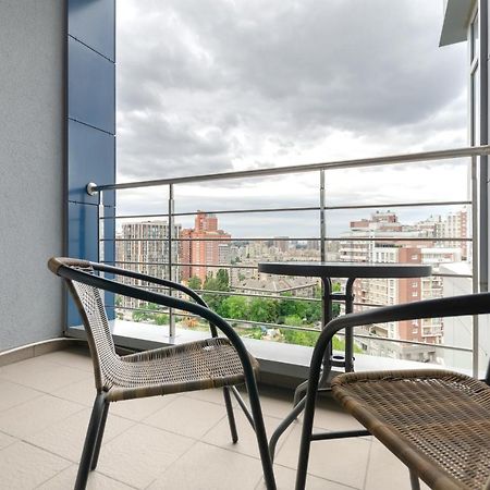 Petrovdom 11-212 In Rc Central Park Residence Complex Київ Екстер'єр фото