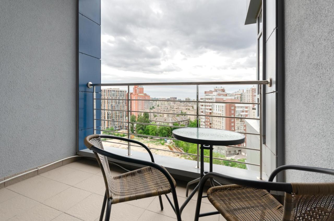 Petrovdom 11-212 In Rc Central Park Residence Complex Київ Екстер'єр фото